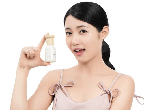小皙说产品丨关于美白路上必备的那一支 深入解读“小白瓶”